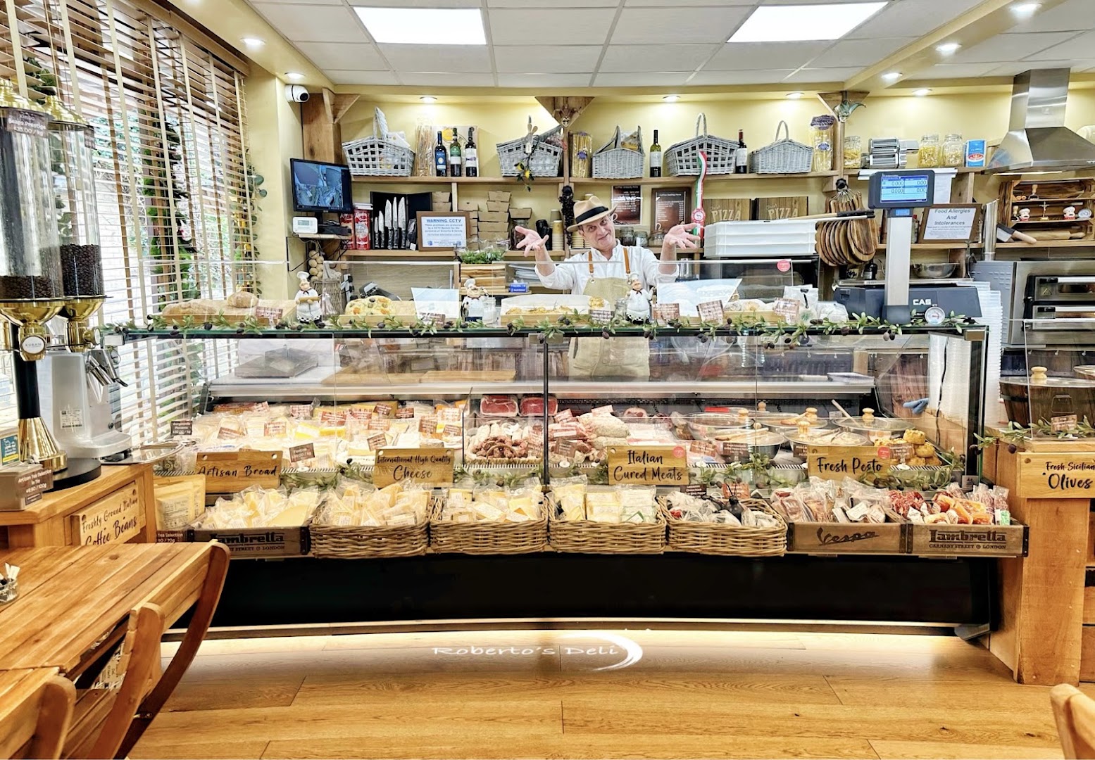 Roberto's Deli · Photos 1