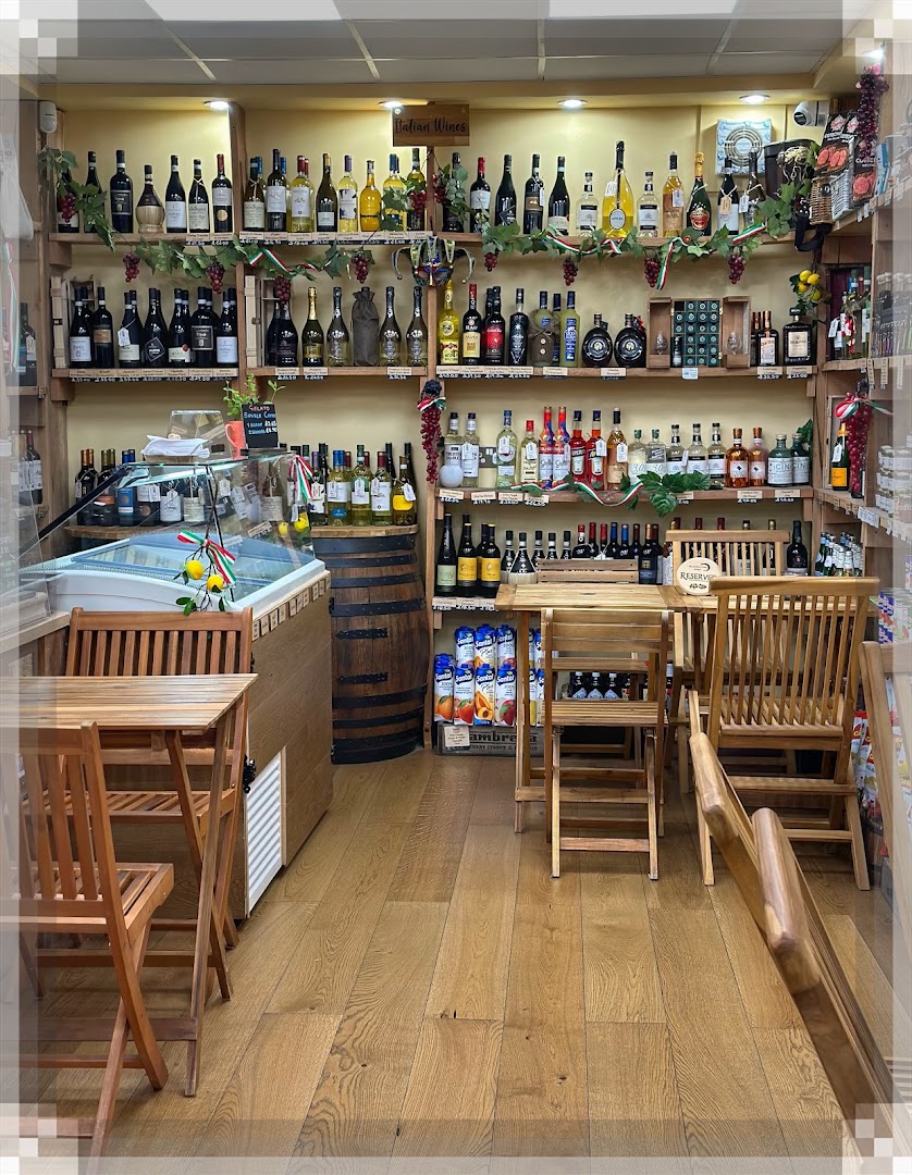 Roberto's Deli · Photos 9